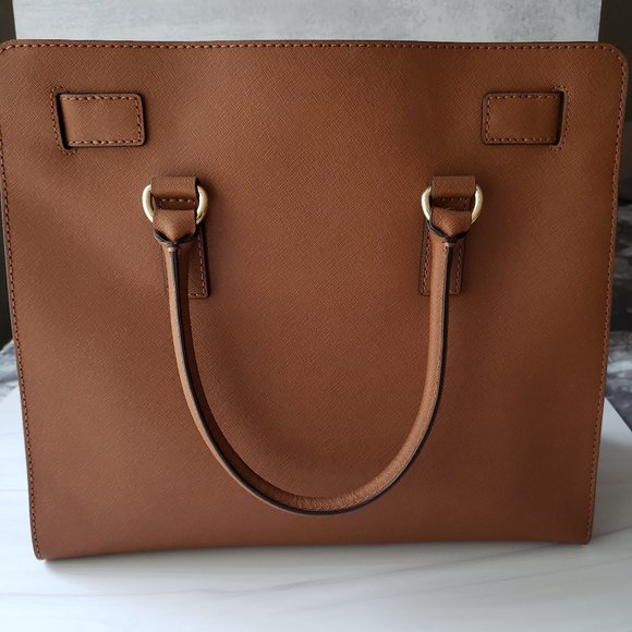 Michael Kors Mercer Tote in Brown Leather - Picture 2 of 8